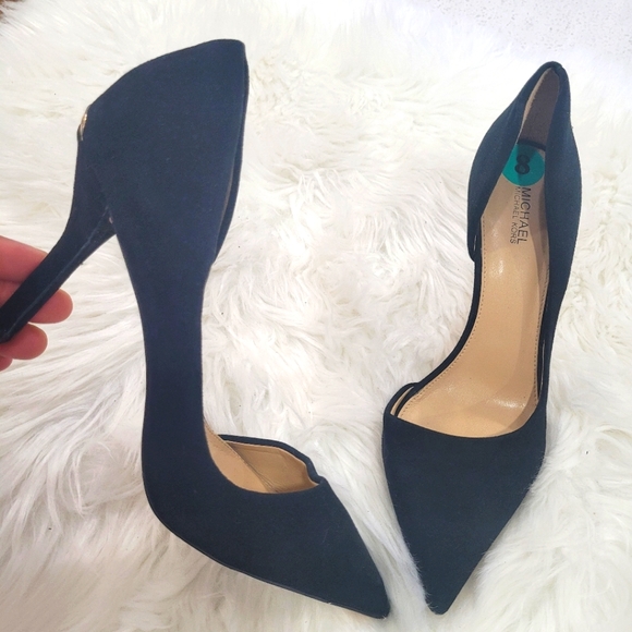 Michael Kors Shoes - 🌼 Michael kors women suede heels size 8 🌼